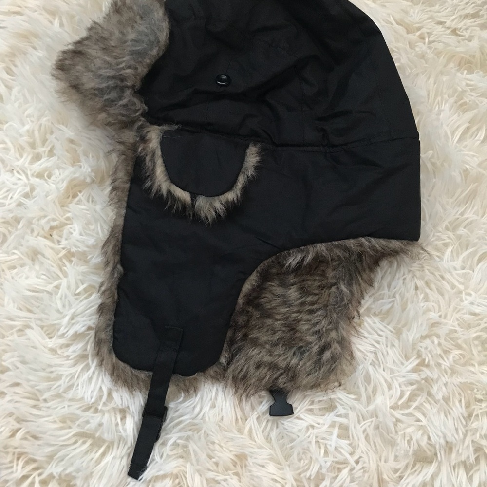 H&M ❄️Fur hat - Picture 2 of 4
